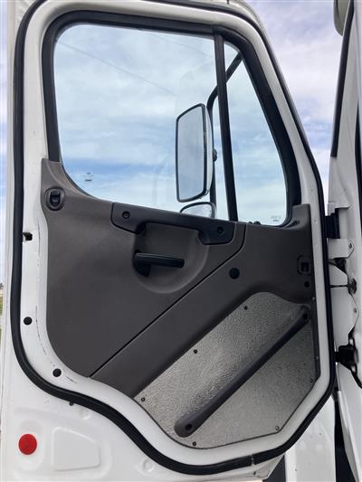 2020 Freightliner 114SD