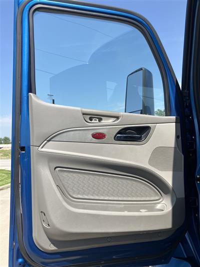 2018 Peterbilt 579