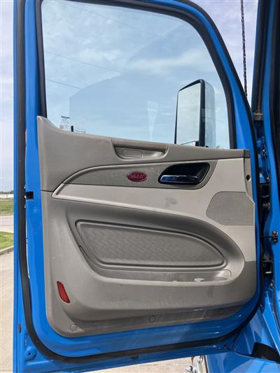 2018 Peterbilt 579