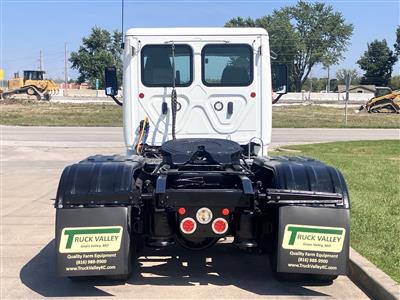 2019 Freightliner Cascadia 113