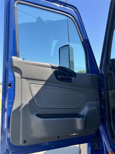 2021 International LT625