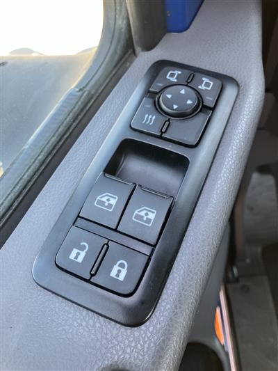 2021 International LT625