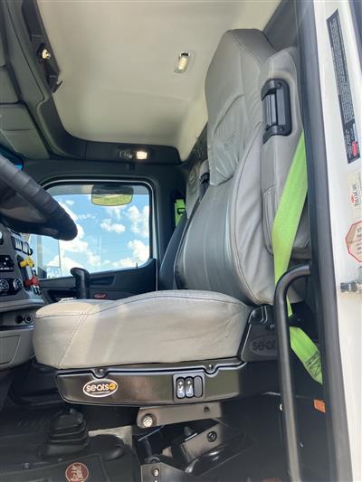 2016 Peterbilt 579