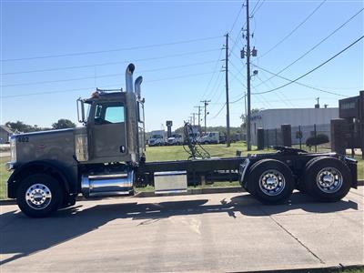 2013 Peterbilt 388