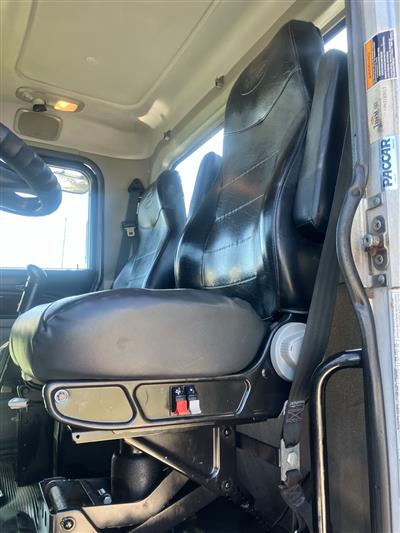 2013 Peterbilt 388