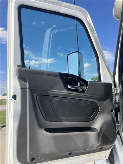 2021 International LT625