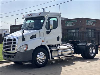 2013 Freightliner Cascadia 113