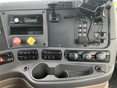 2013 Freightliner Cascadia 113
