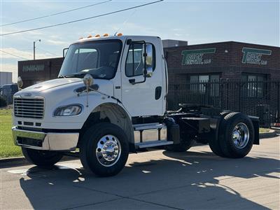 2016 Freightliner M2 106
