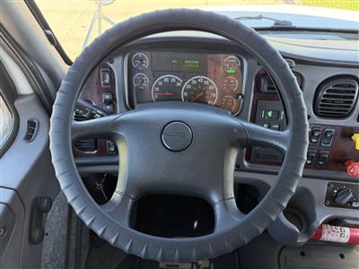 2016 Freightliner M2 106