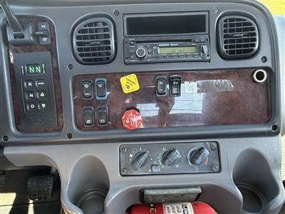 2016 Freightliner M2 106