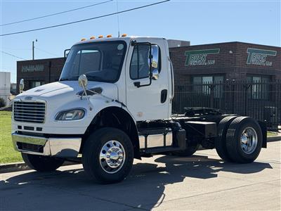 2016 Freightliner M2 106