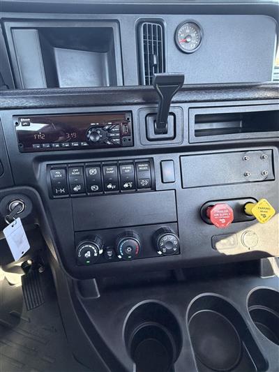 2019 International LT625
