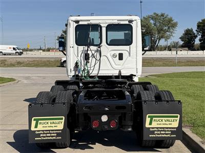 2014 Freightliner Cascadia 125