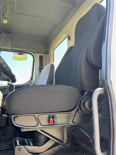 2014 Freightliner Cascadia 125