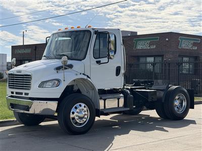 2016 Freightliner M2 106