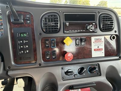 2016 Freightliner M2 106