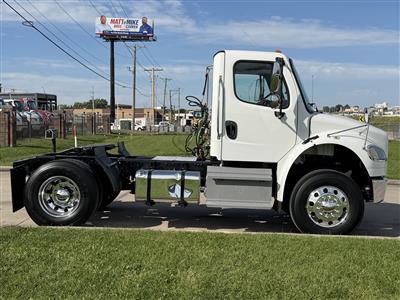 2016 Freightliner M2 106