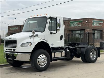 2016 Freightliner M2 106