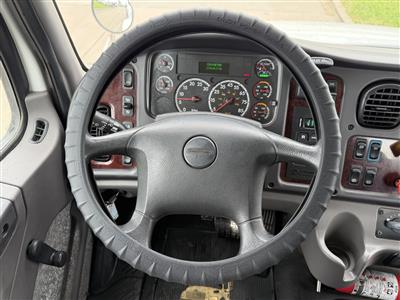 2016 Freightliner M2 106
