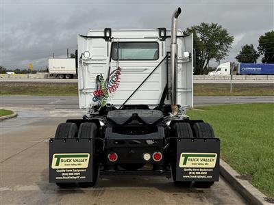 2018 Volvo VNL42T300