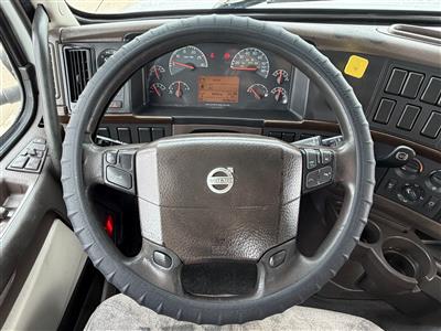 2018 Volvo VNL42T300