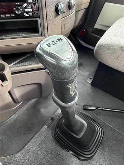 2018 Volvo VNL42T300