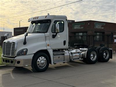 2016 Freightliner Cascadia 125