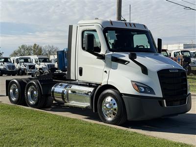 2021 Freightliner CASCADIA 116