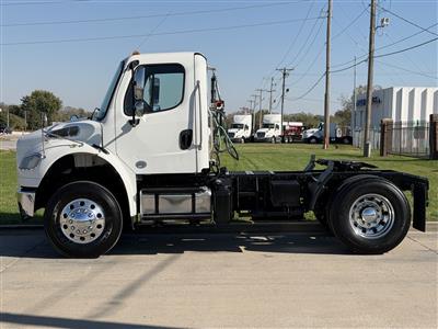 2016 Freightliner M2 106