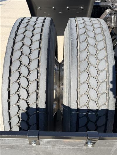 2016 Freightliner M2 106