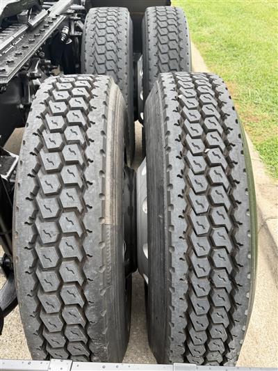 2013 Freightliner Cascadia 113