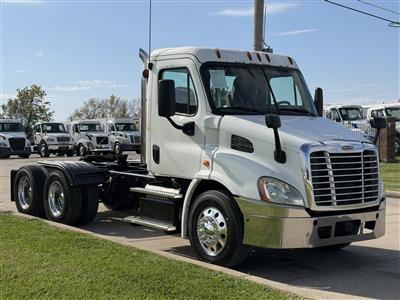 2017 Freightliner Cascadia 113