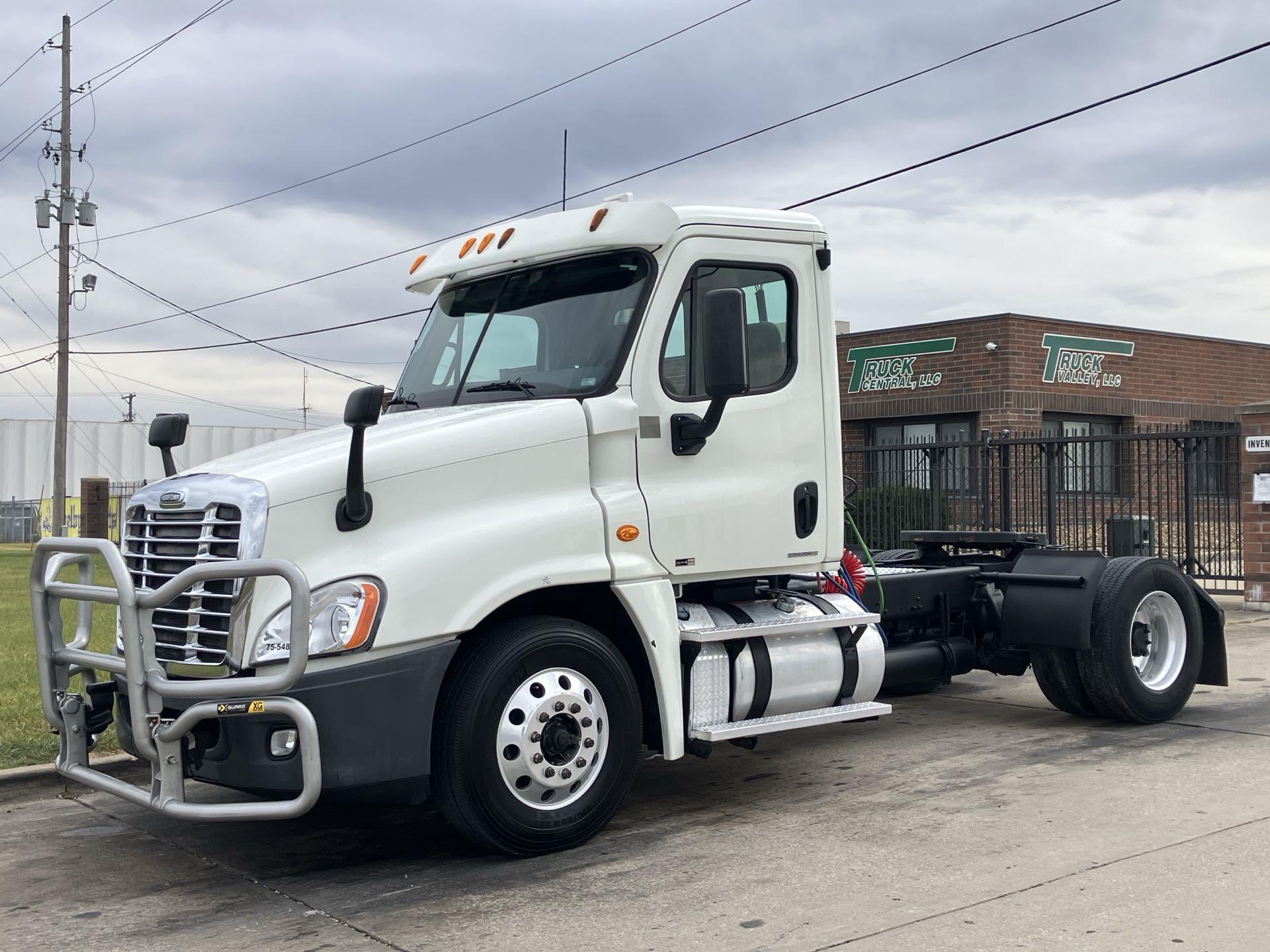 2012 Freightliner Cascadia 125