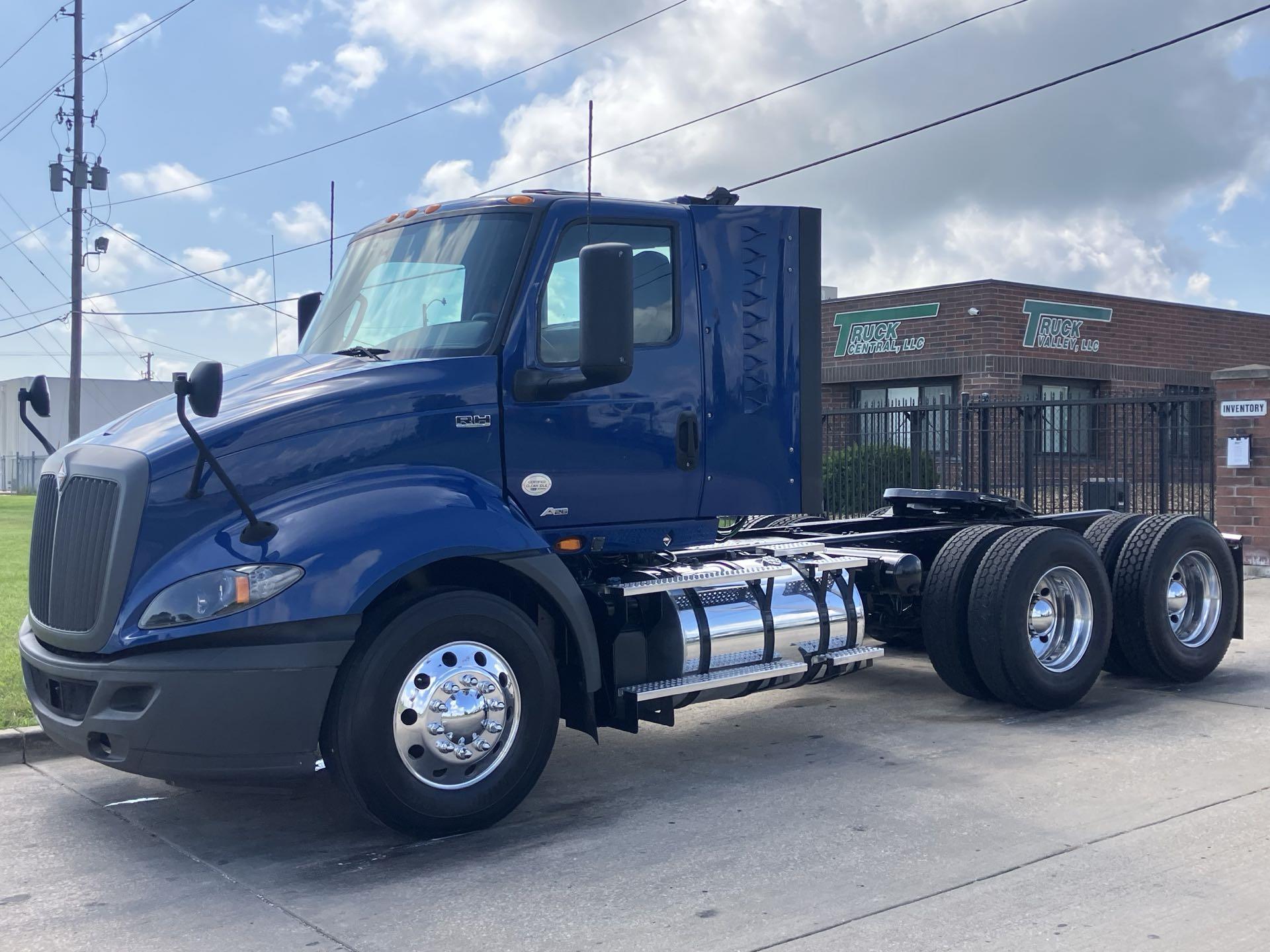 2020 International RH613