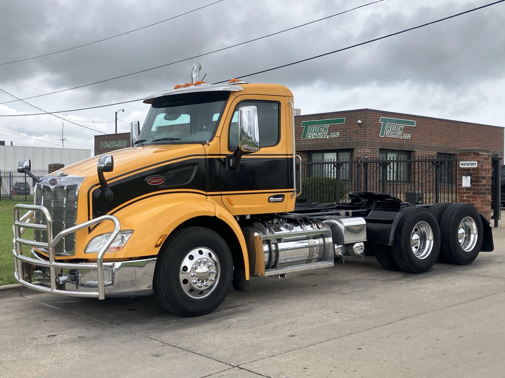 2020 Peterbilt 579