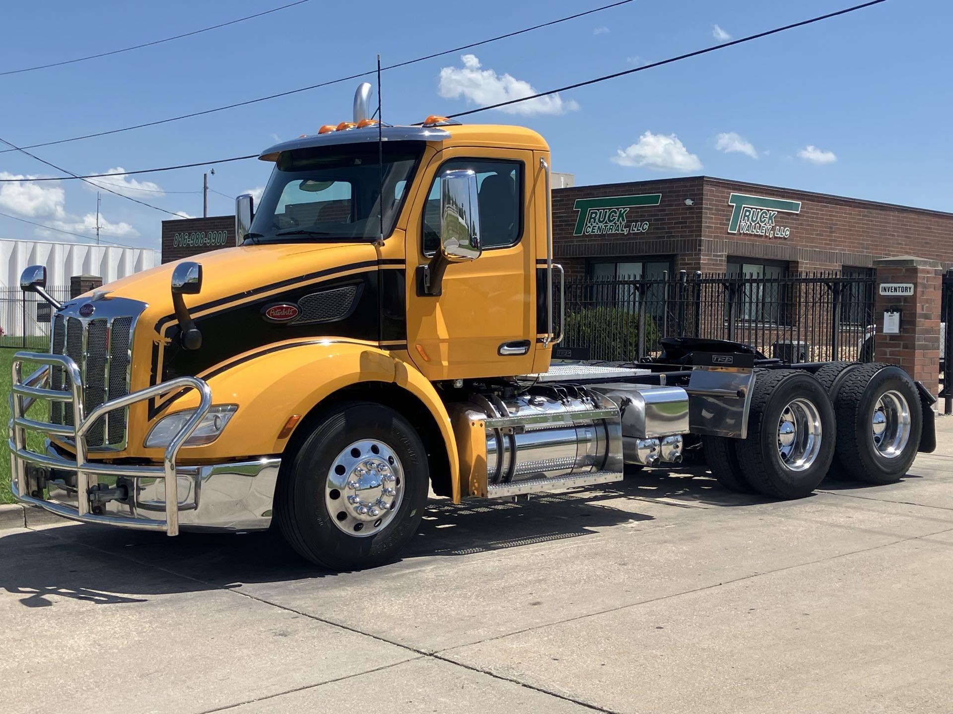 2019 Peterbilt 579