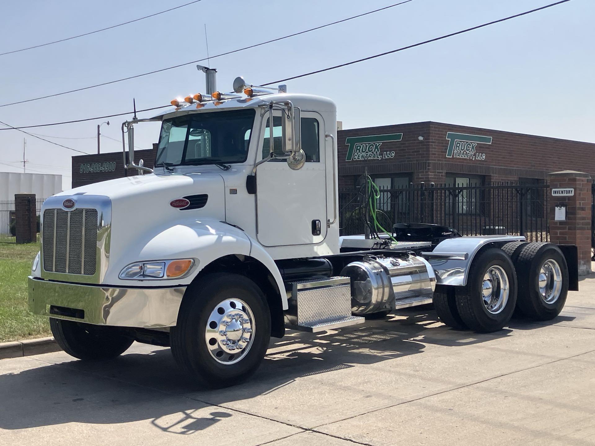 2008 Peterbilt 340