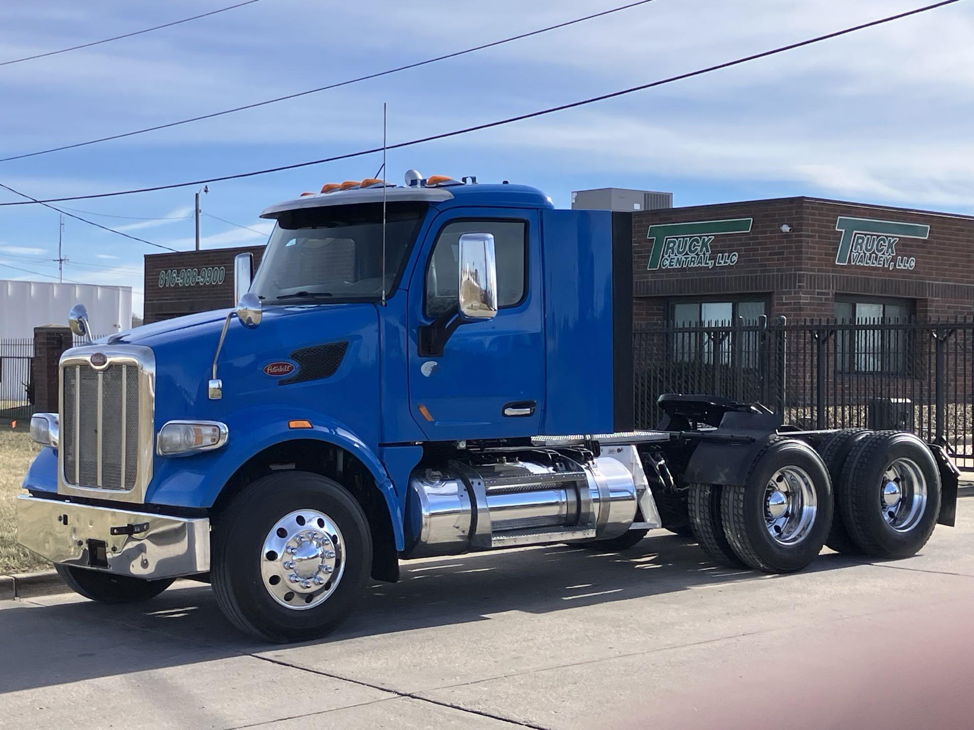 2018 Peterbilt 567
