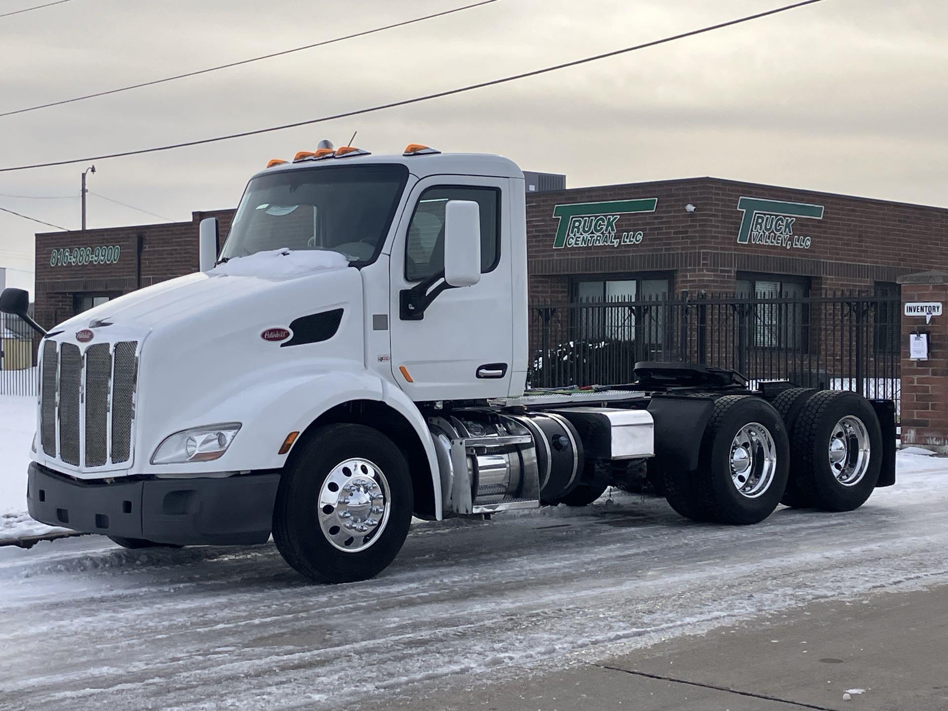 2020 Peterbilt 579
