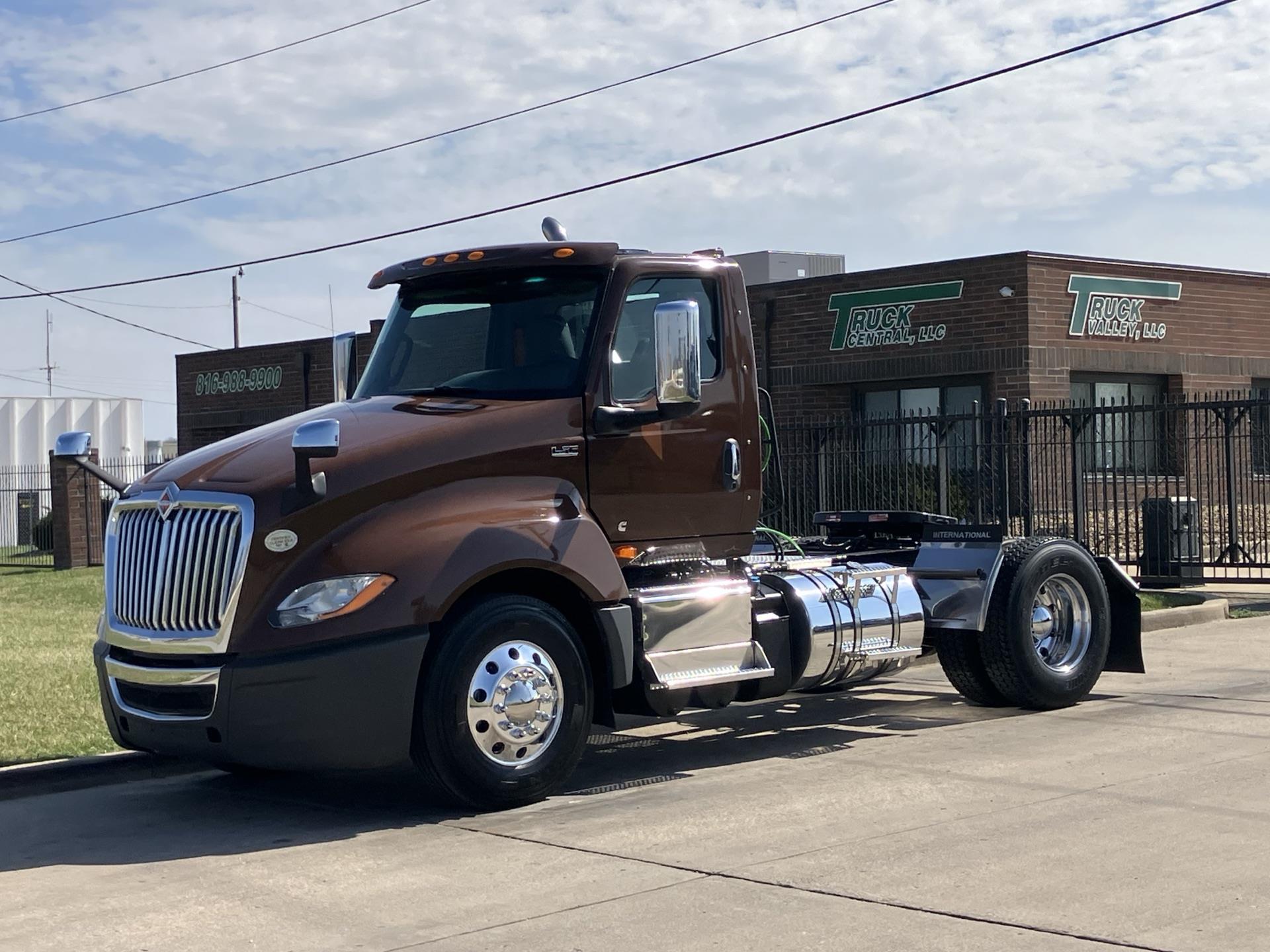 2019 International LT625