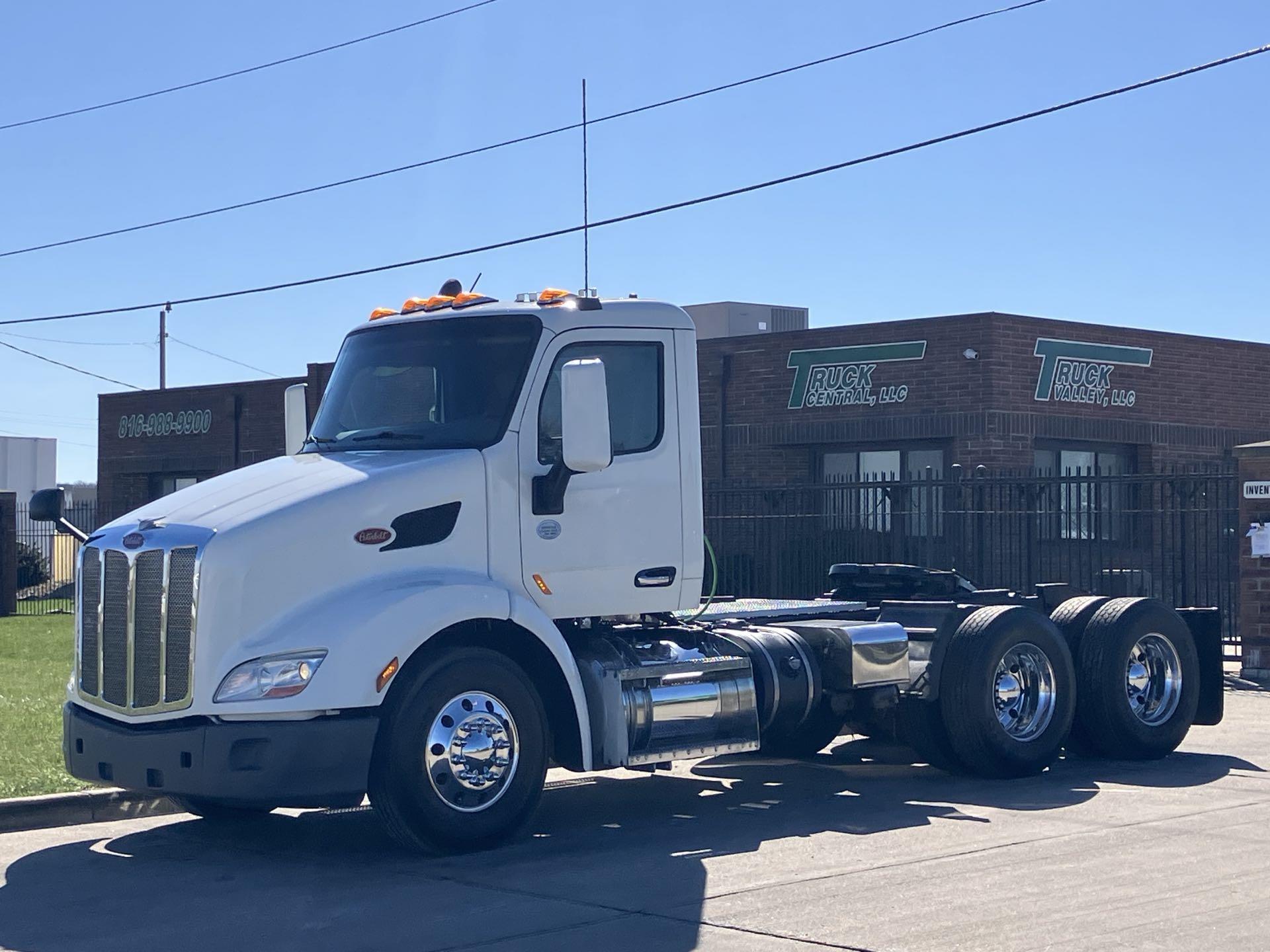 2016 Peterbilt 579