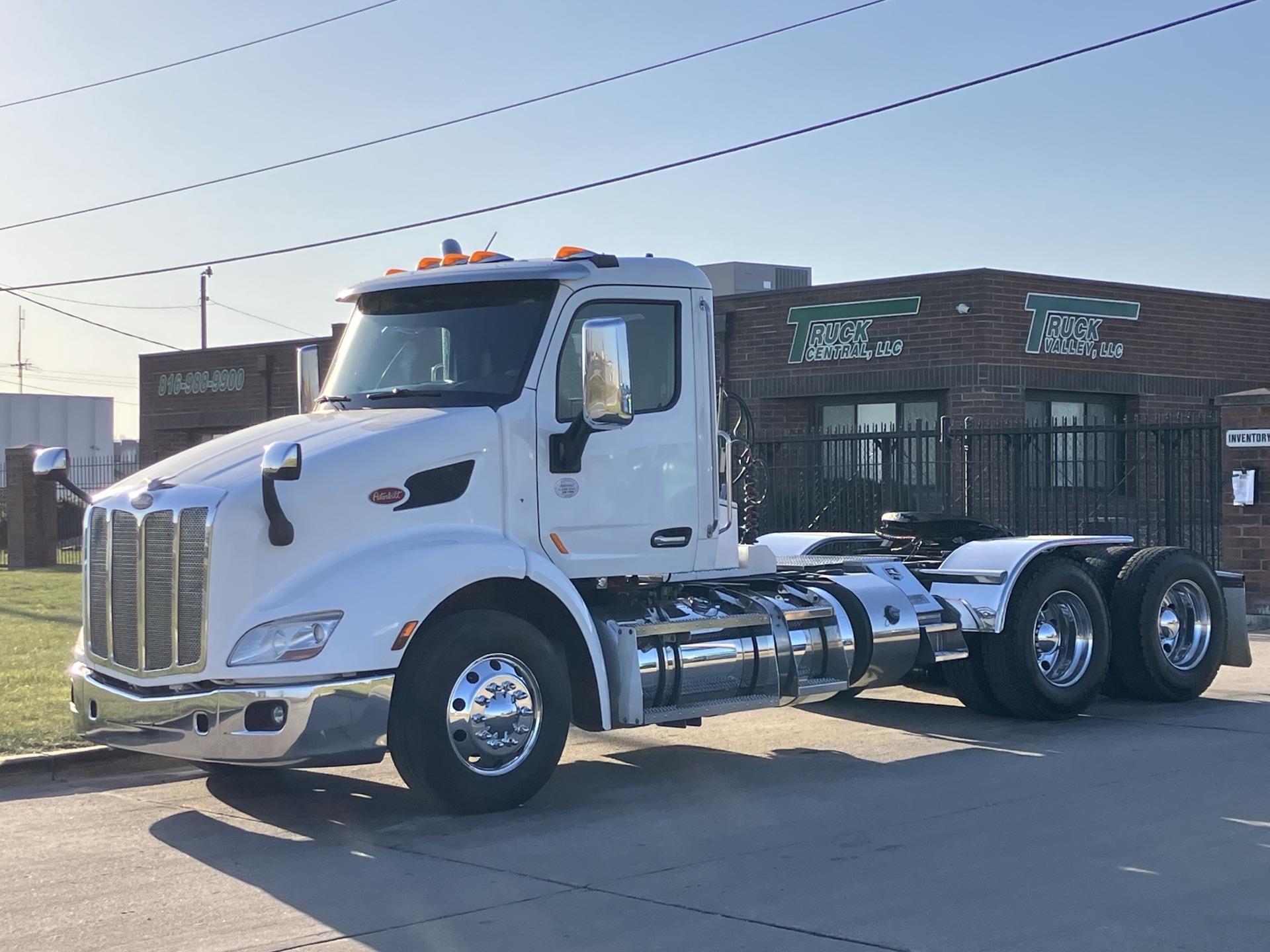 2016 Peterbilt 579