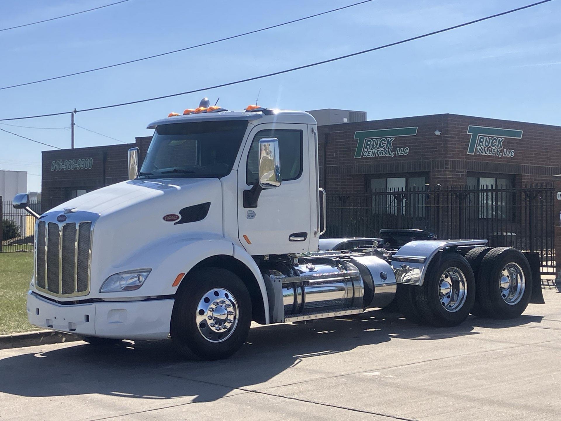 2016 Peterbilt 579