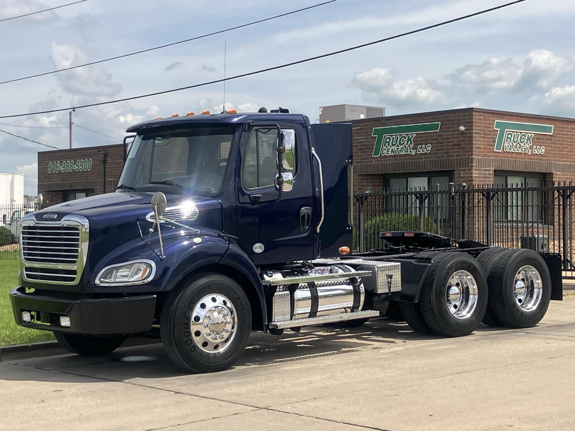 2020 Freightliner M2 112