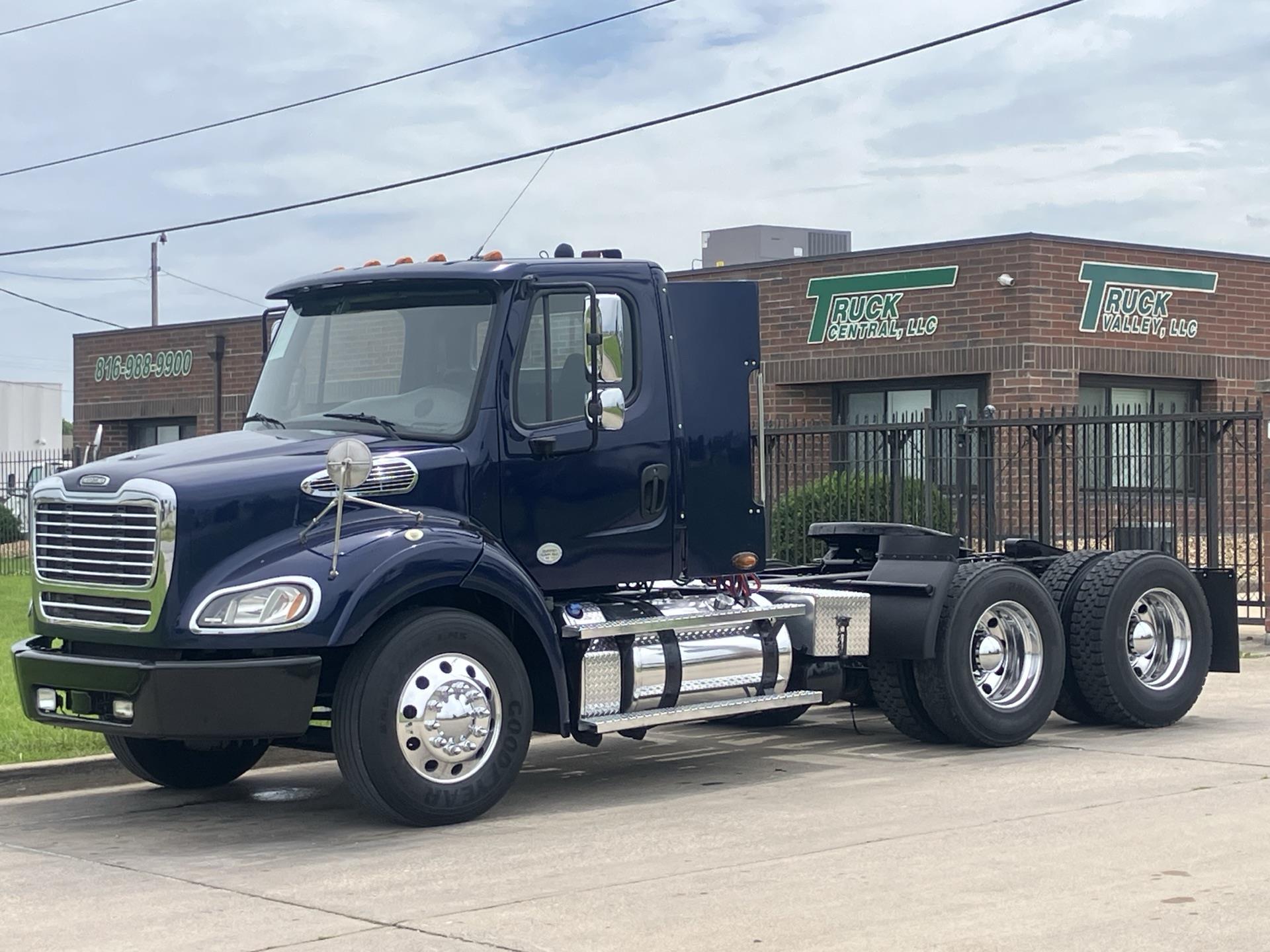 2020 Freightliner M2 112