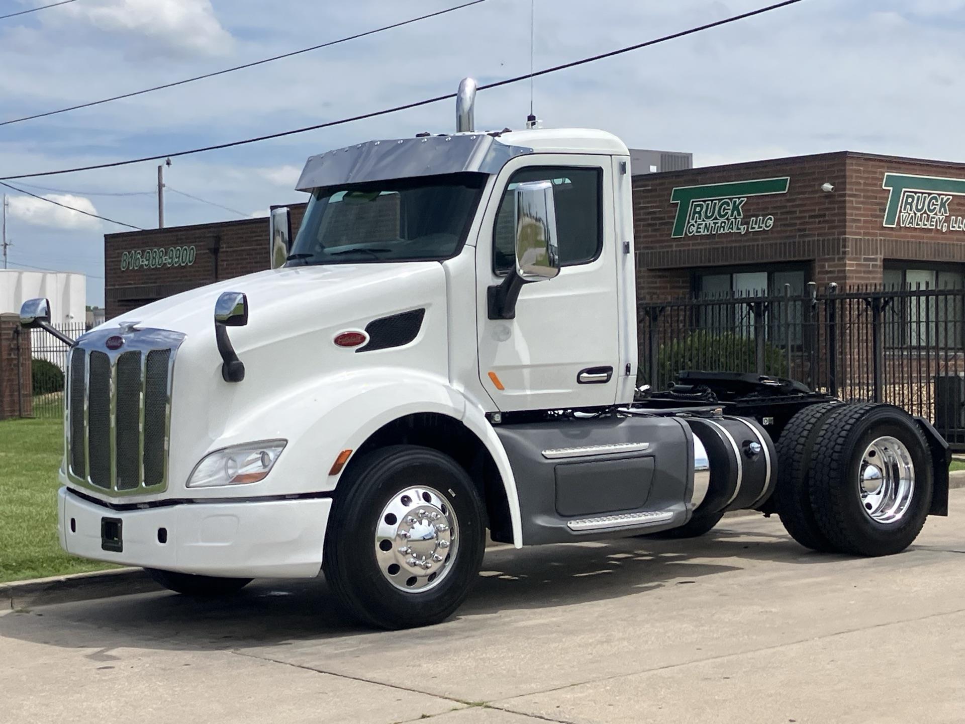 2015 Peterbilt 579