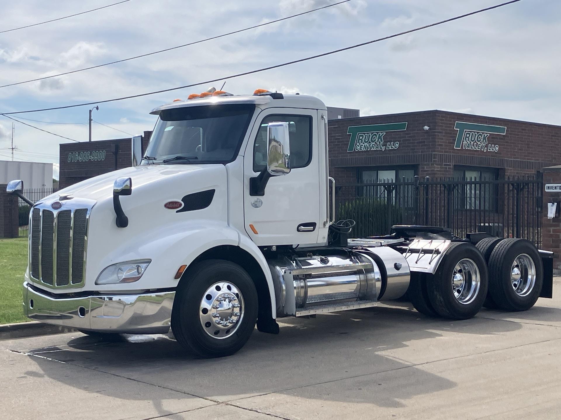 2016 Peterbilt 579