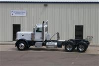 2020 Peterbilt 389EXHD