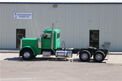 2022 Peterbilt 389